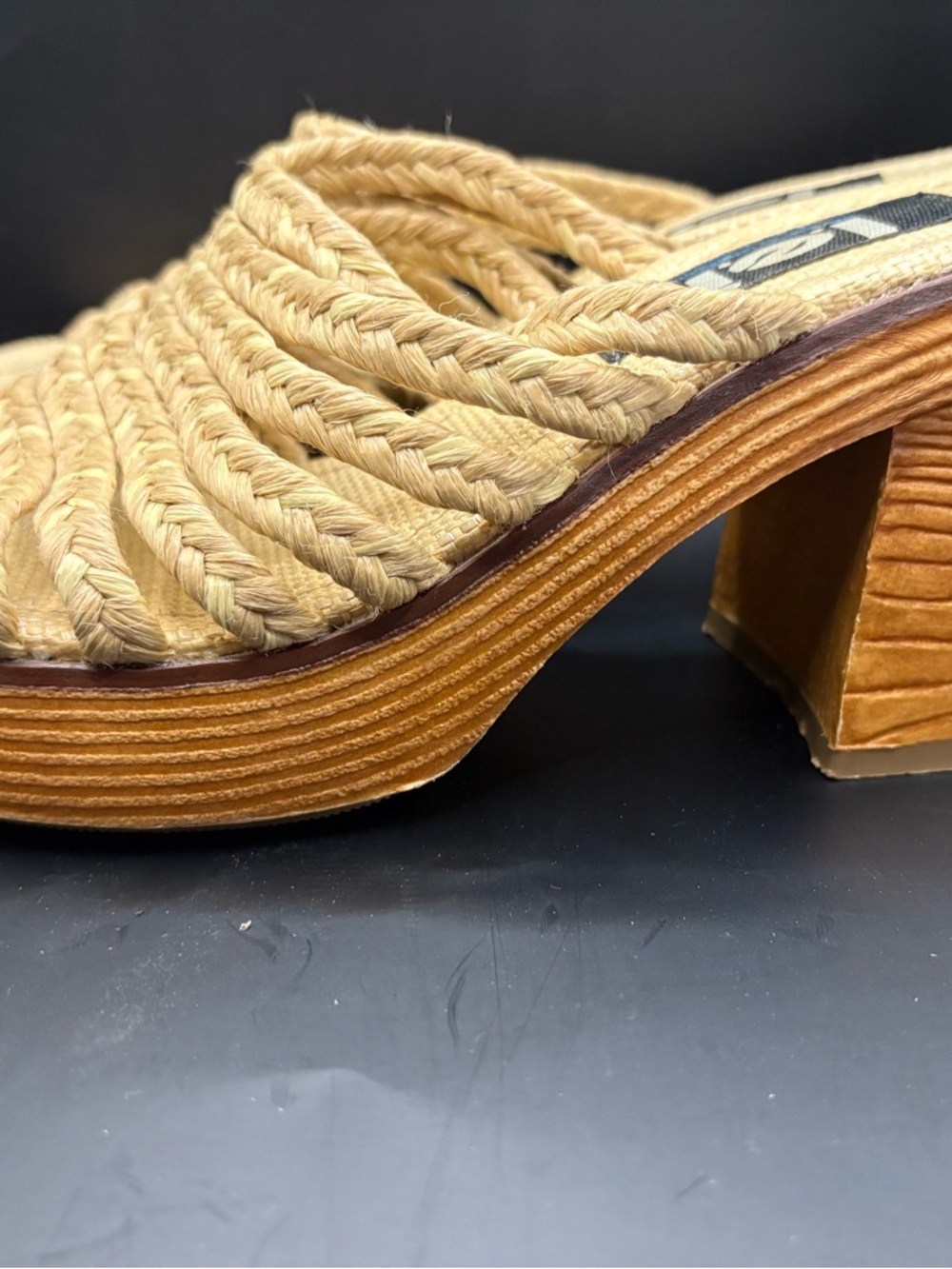 Vintage L.E.I. Platform Sandals Woven Straw Wood Block Heel Size 7 Retro 90s Y2K